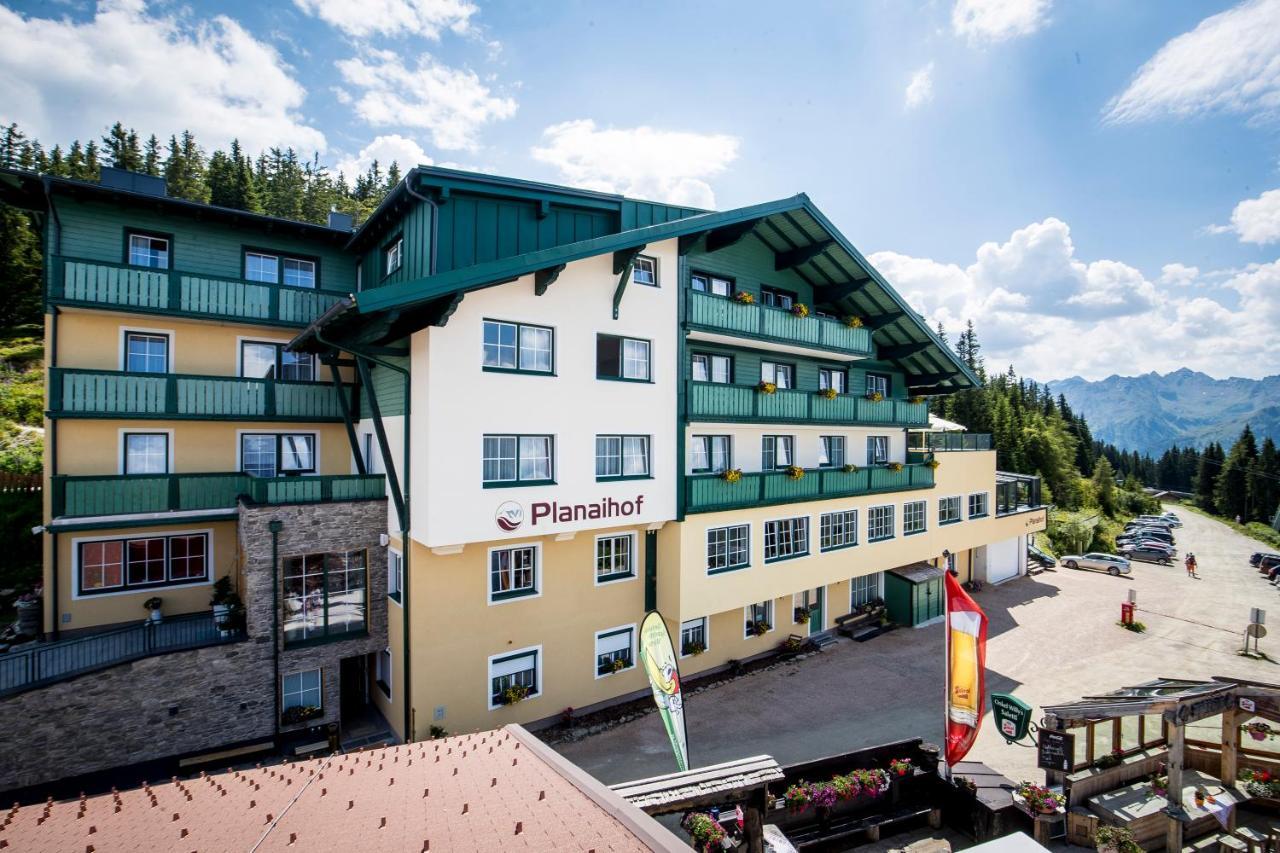 Hotel-Restaurant Planaihof Schladming Exteriör bild