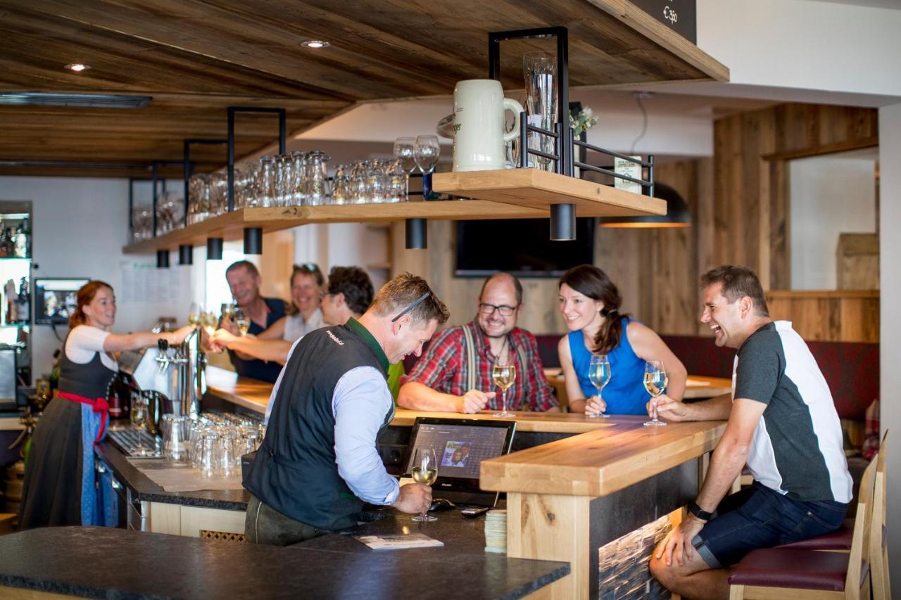 Hotel-Restaurant Planaihof Schladming Exteriör bild